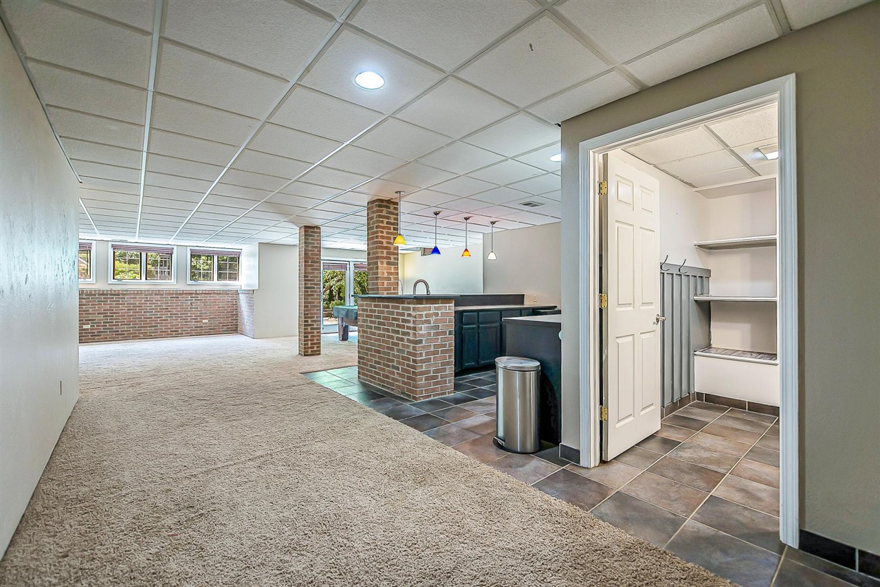 main property photo 63