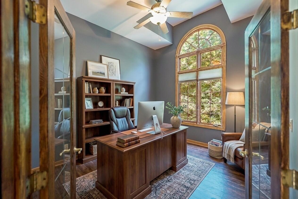 main property photo 7