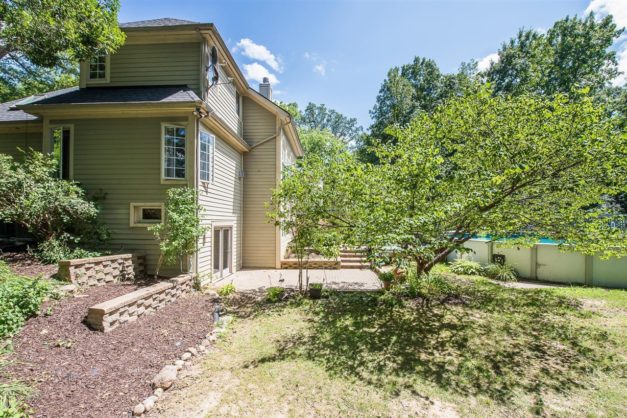 main property photo 72
