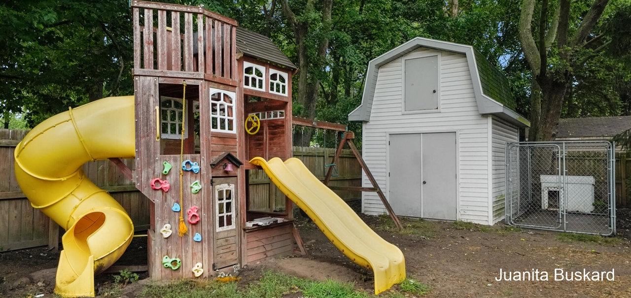 property viewer photo 35