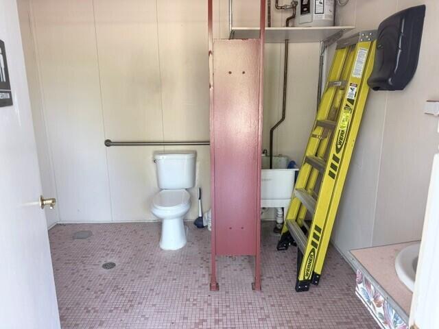 main property photo 10