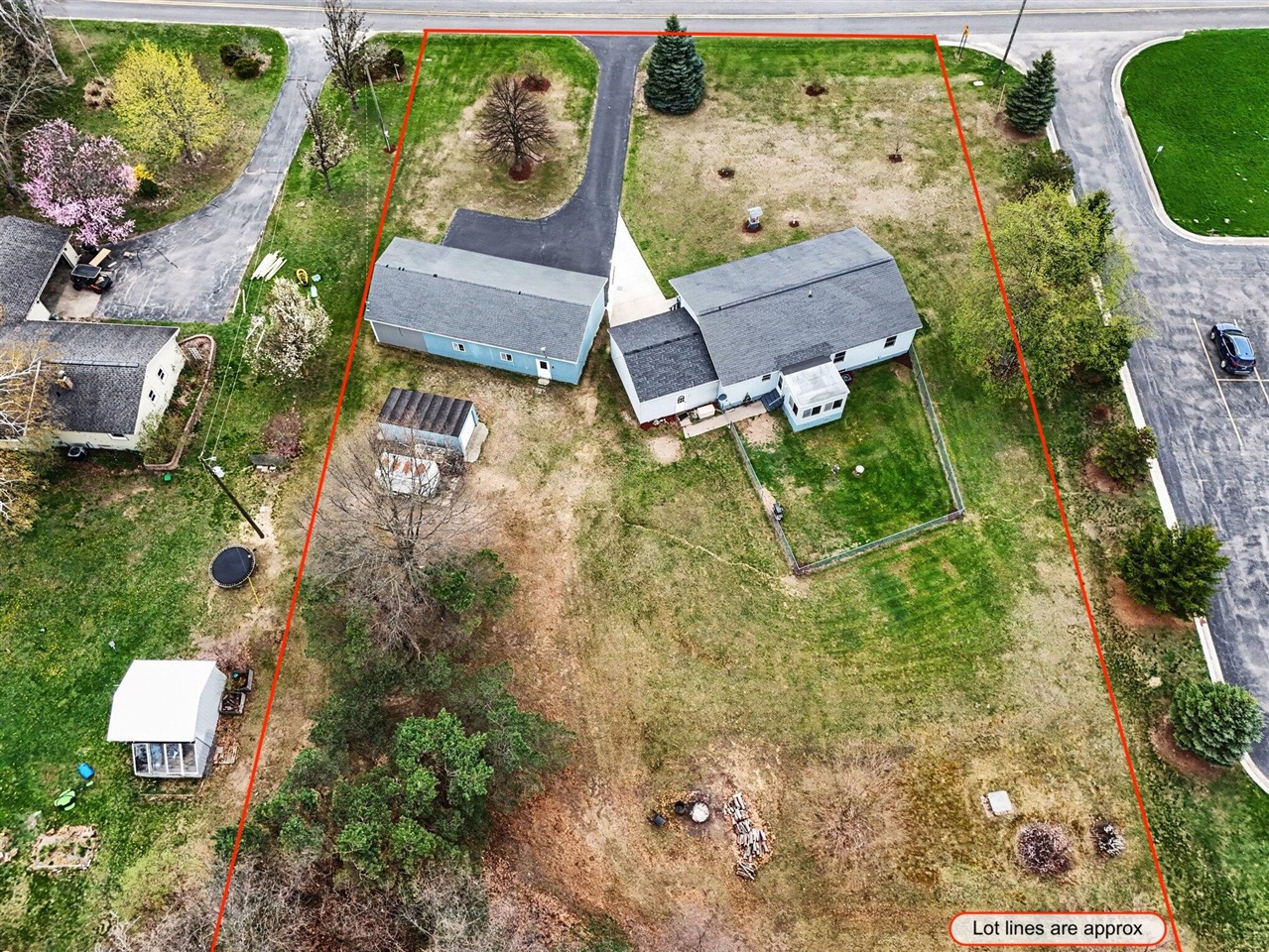 main property photo 26