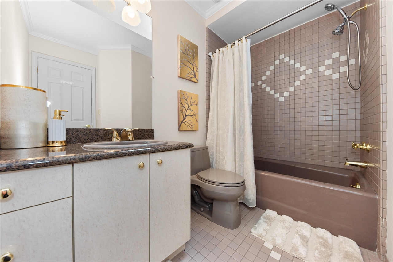 main property photo 64