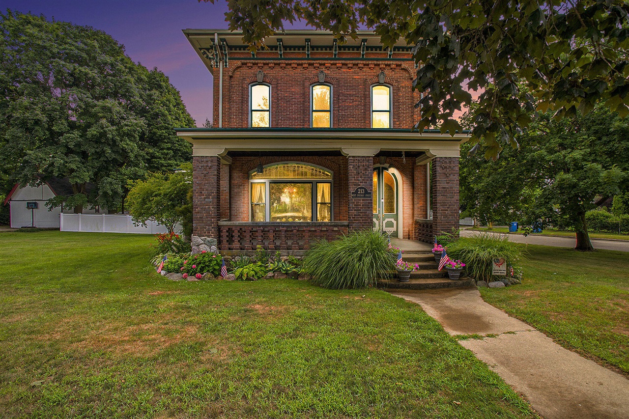 main property photo 33