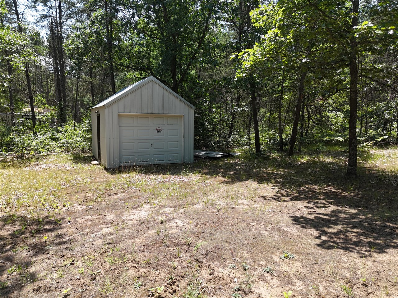 main property photo 38