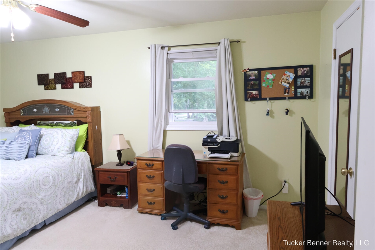main property photo 46
