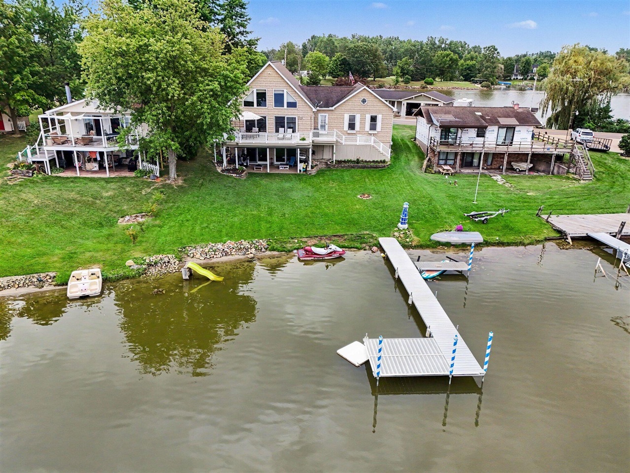 main property photo 46