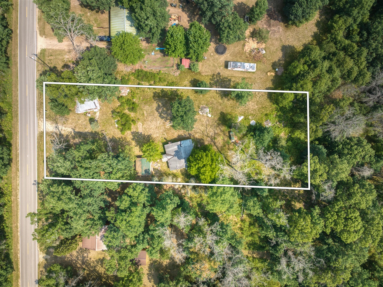 main property photo 14