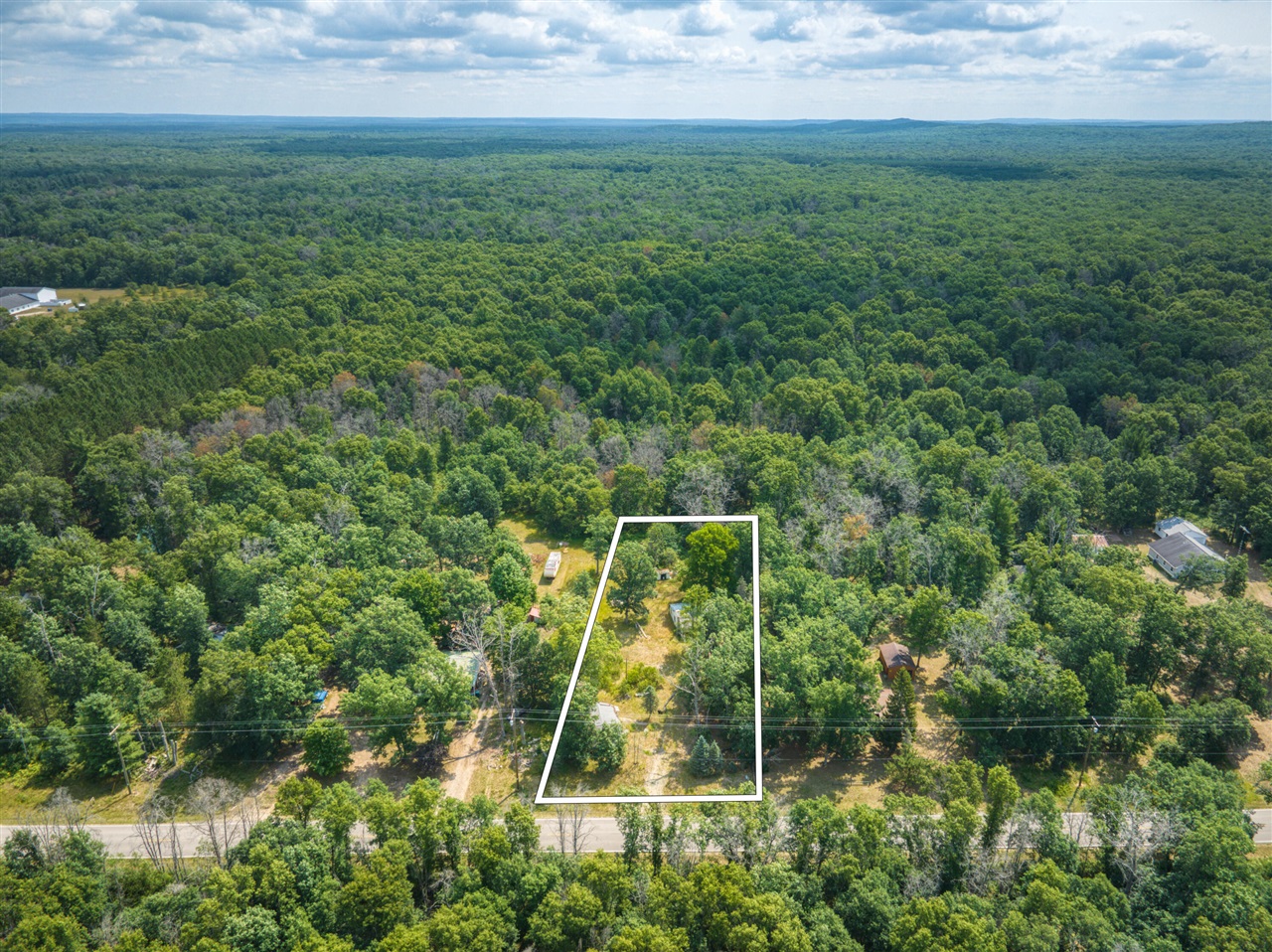 main property photo 18