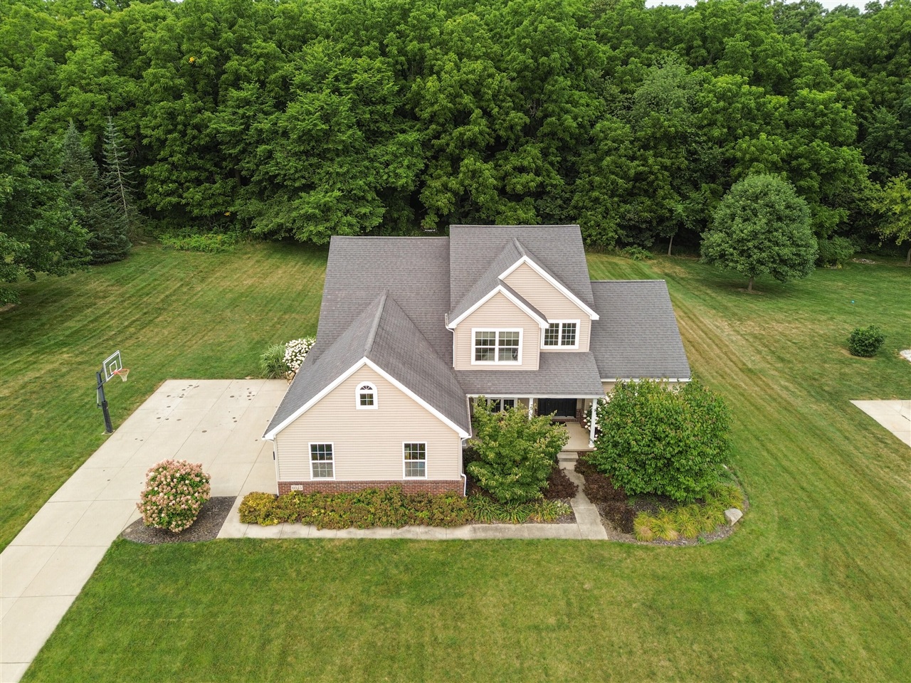 main property photo 50