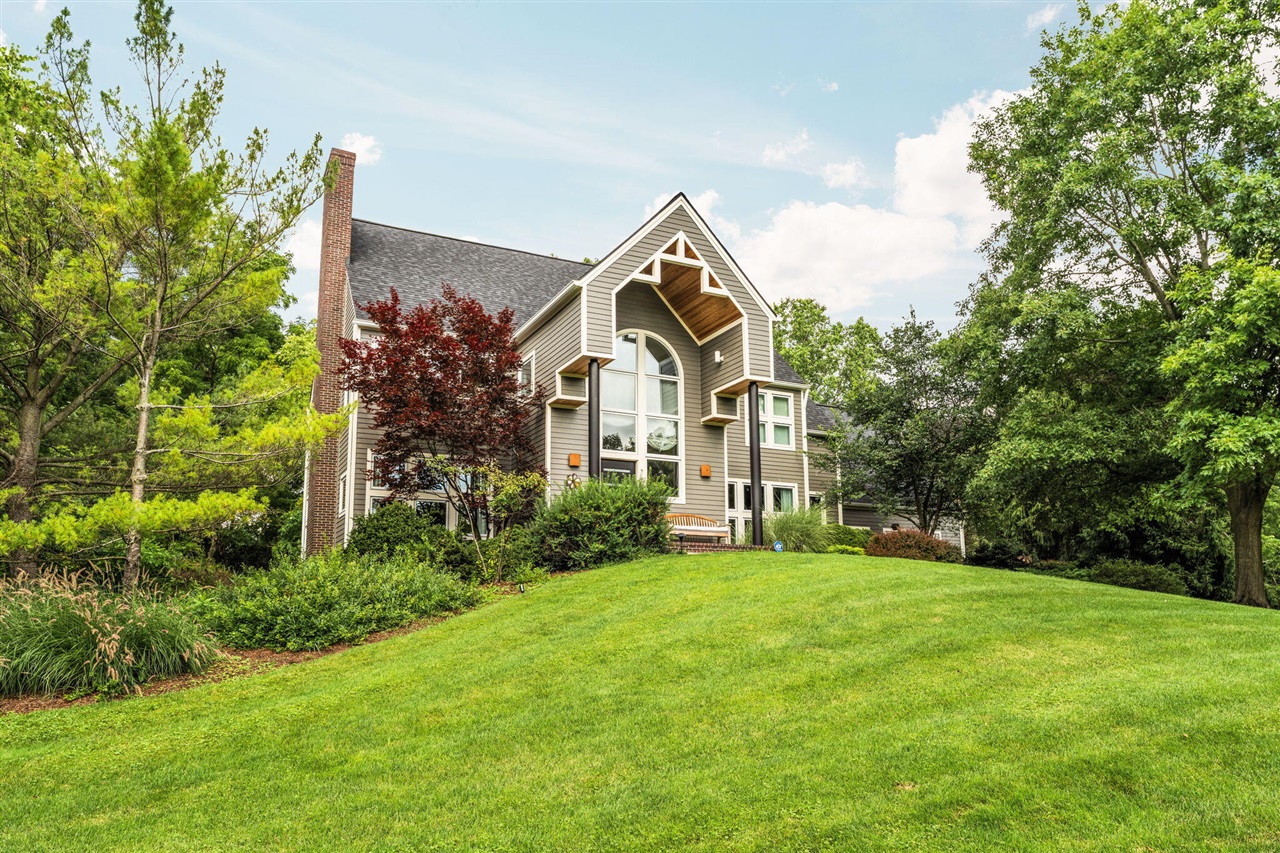 main property photo 78
