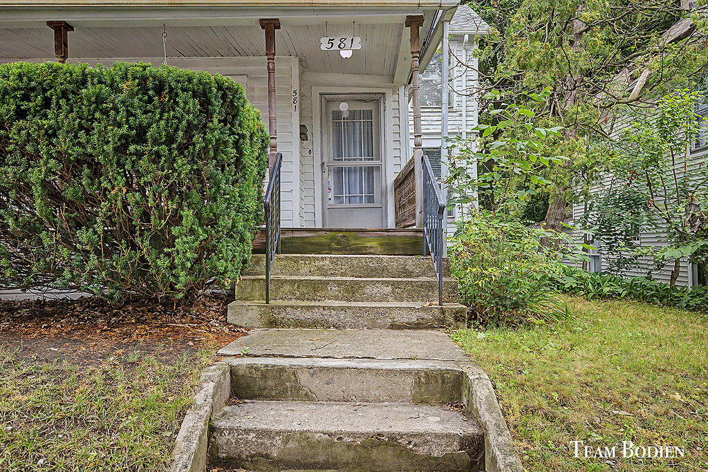 main property photo 1