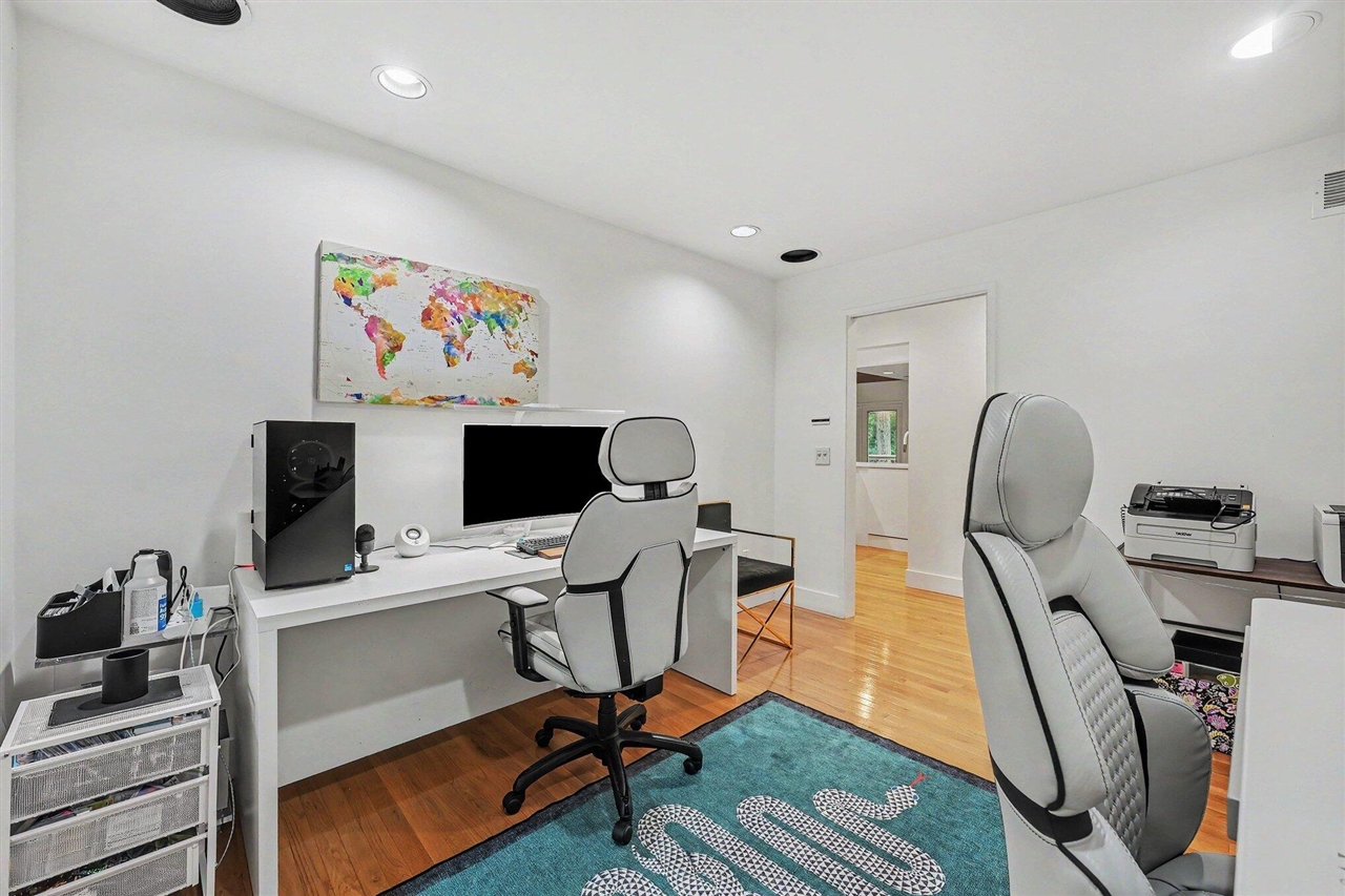 main property photo 61
