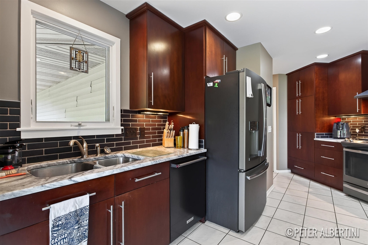 property viewer photo 11