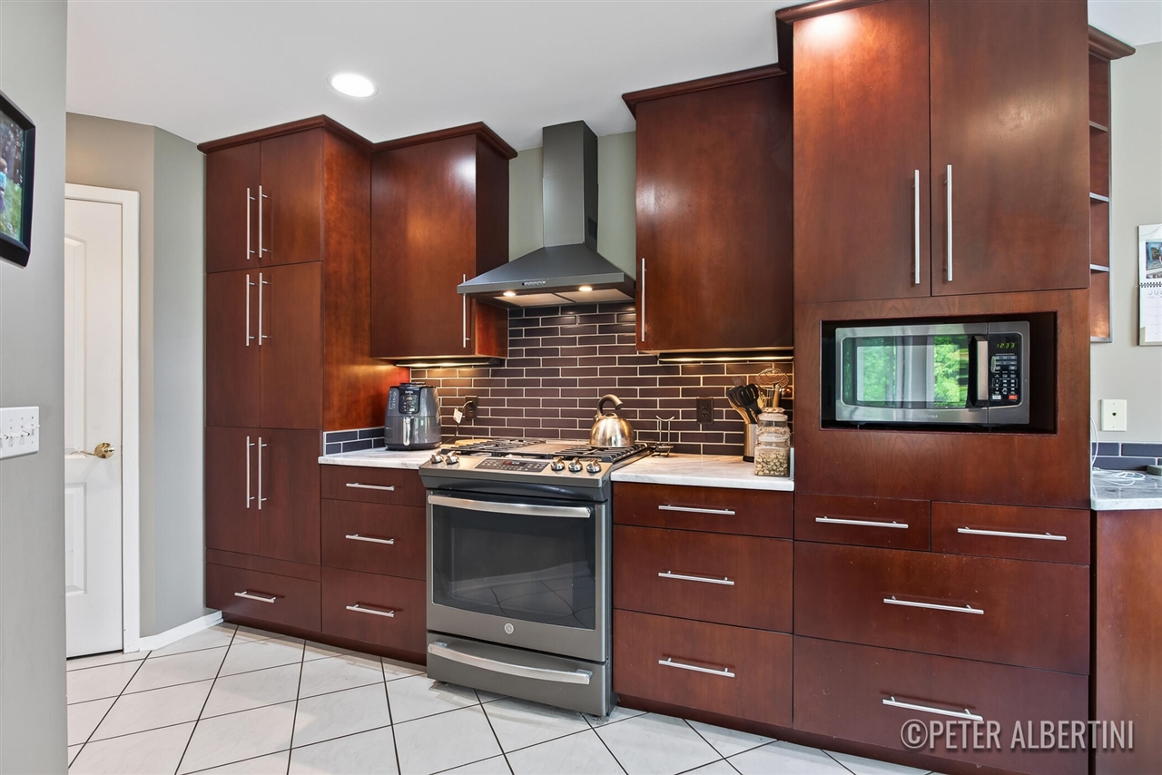 property viewer photo 13