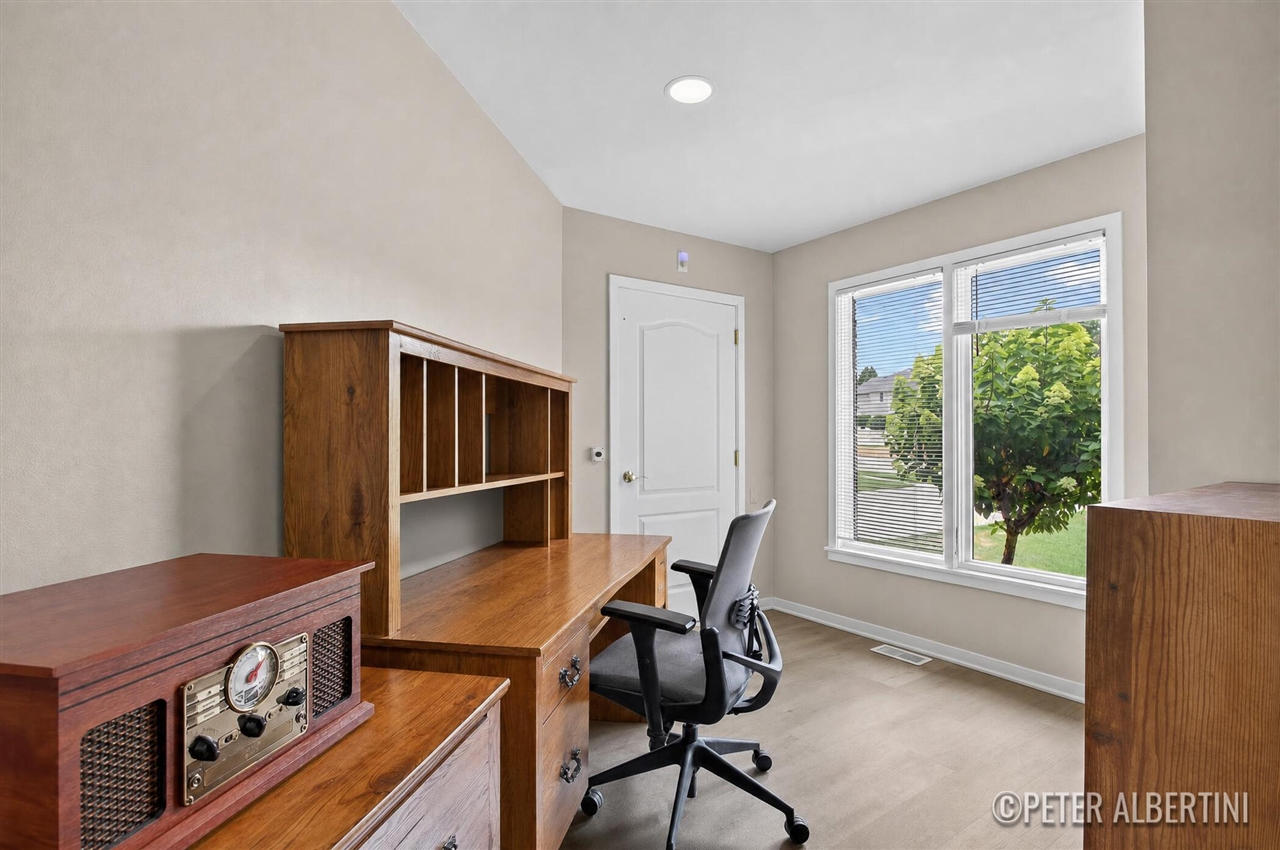 property viewer photo 22