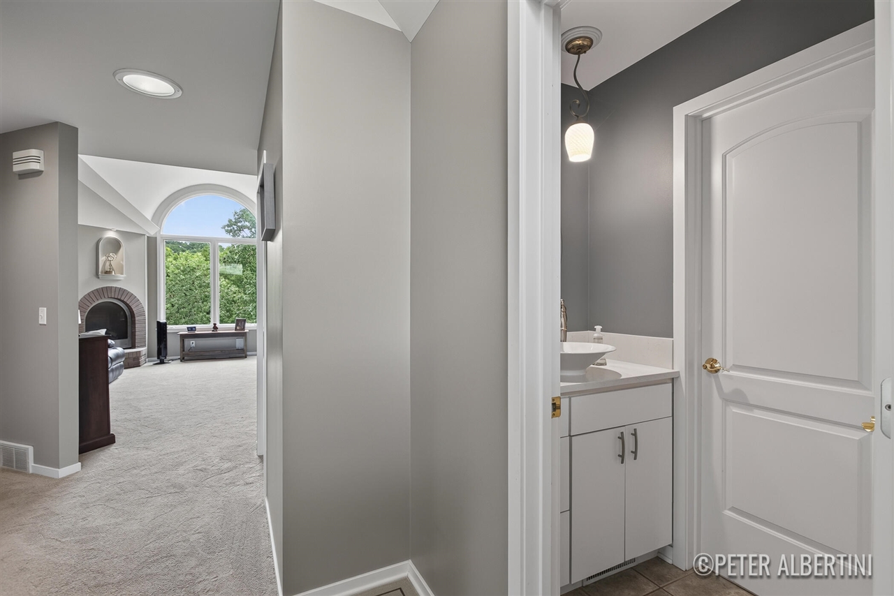 property viewer photo 23