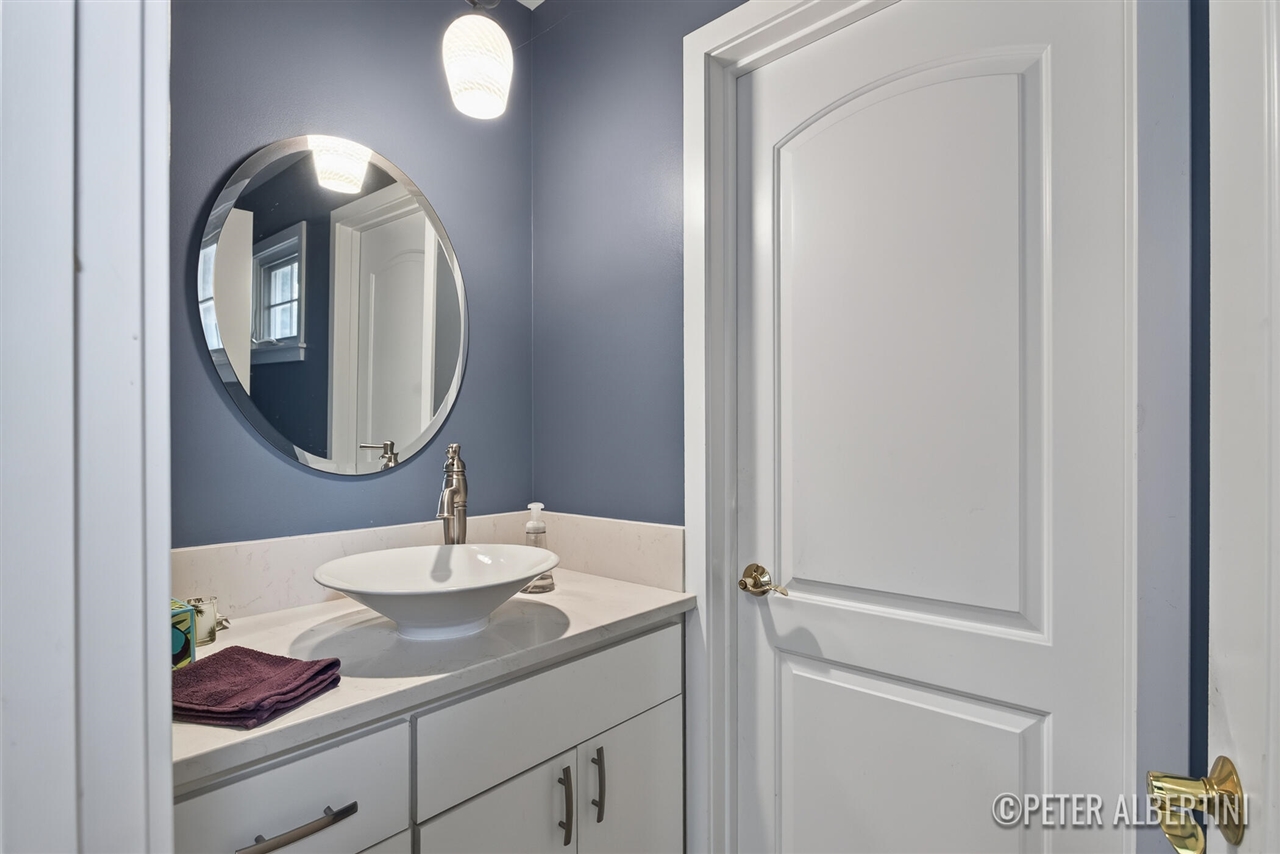 property viewer photo 24