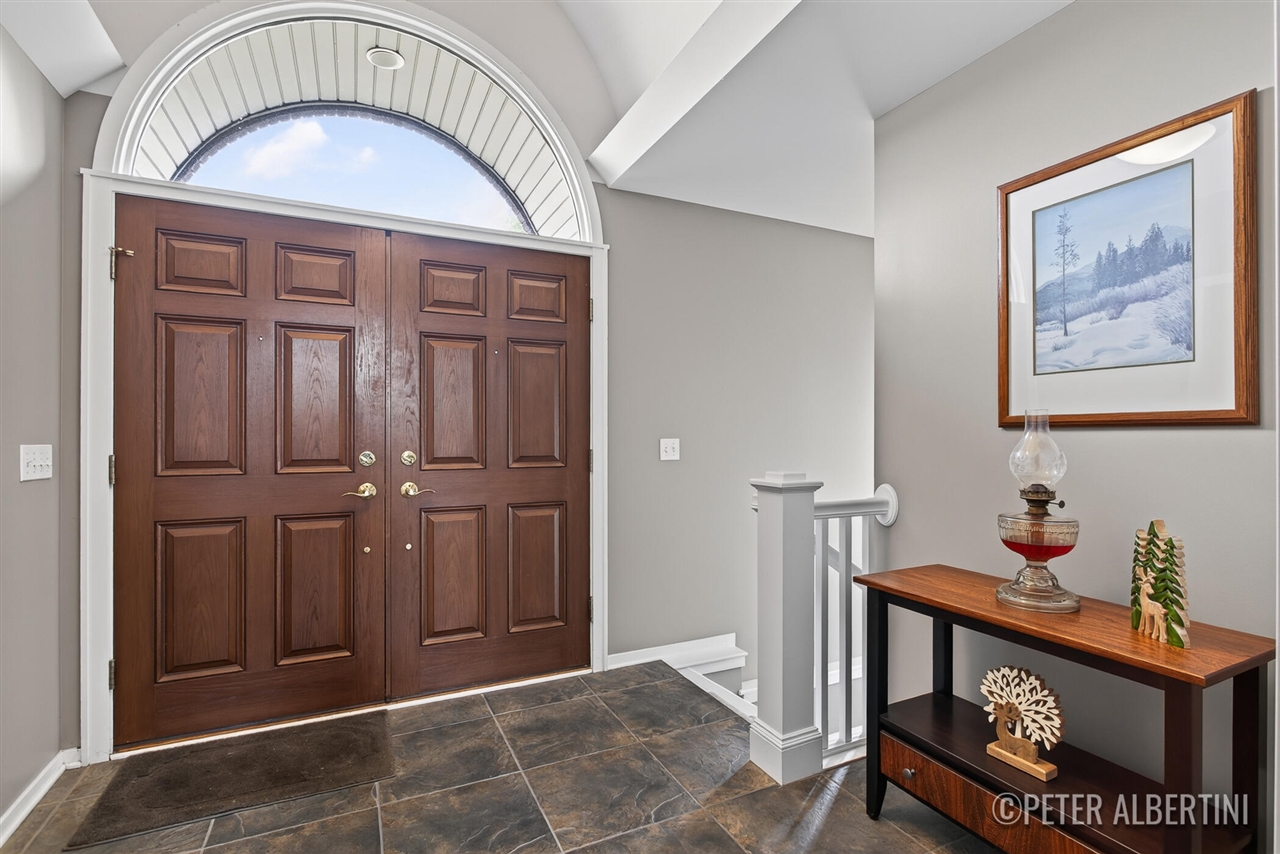 property viewer photo 4