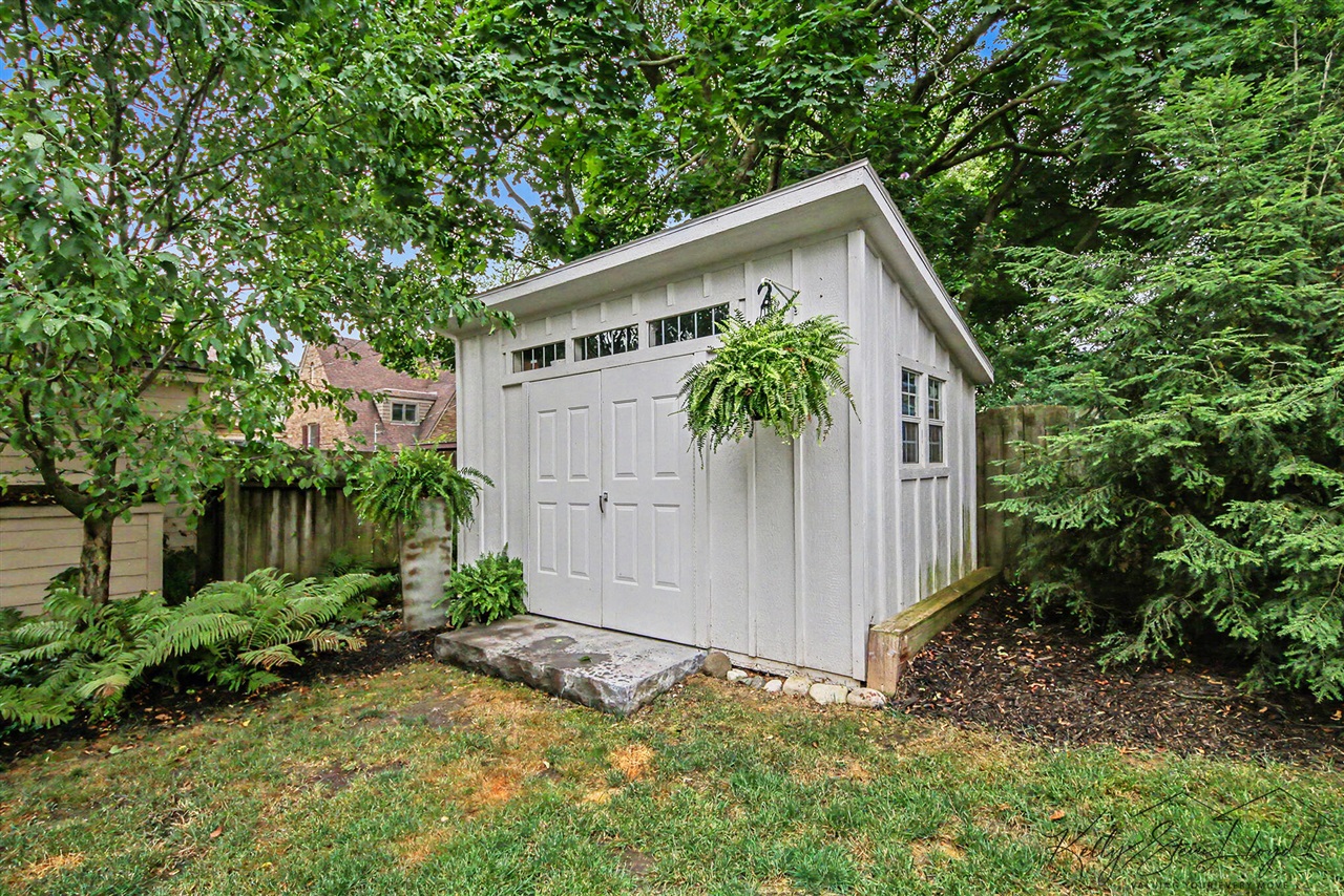 main property photo 42