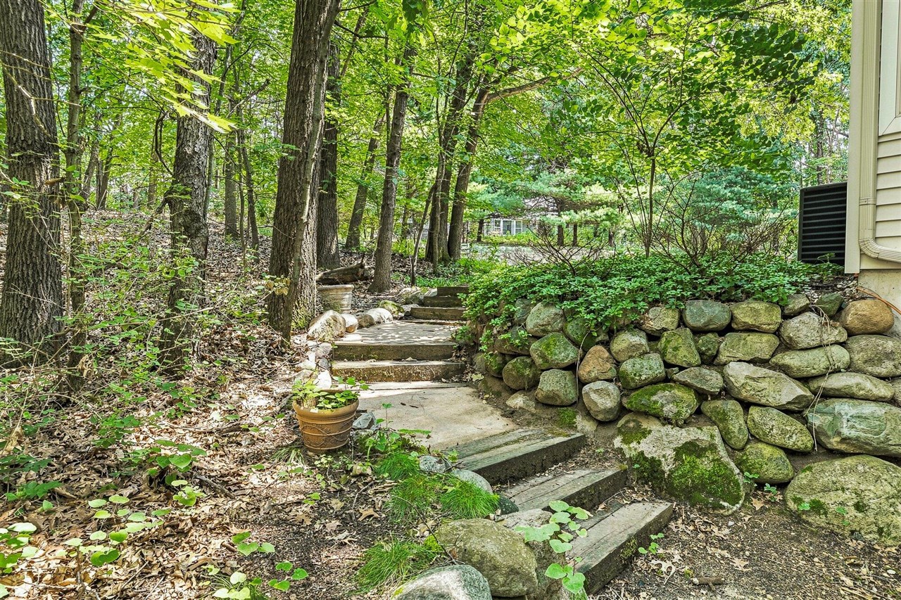 main property photo 55