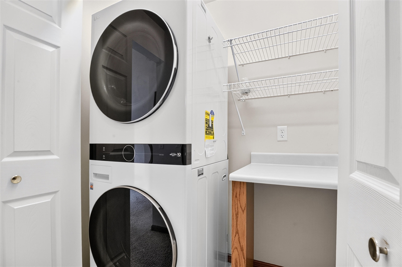 property viewer photo 13