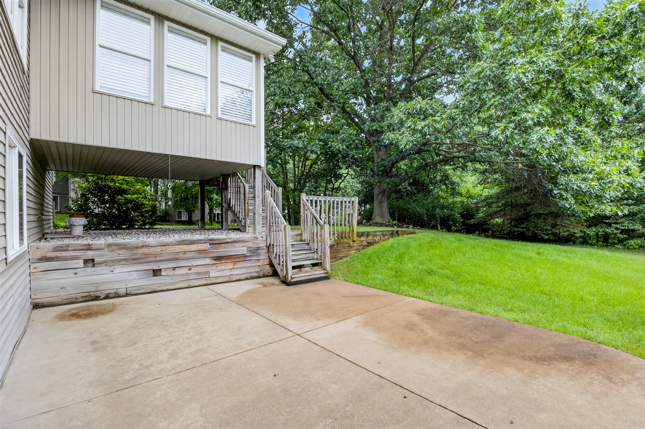 property viewer photo 36