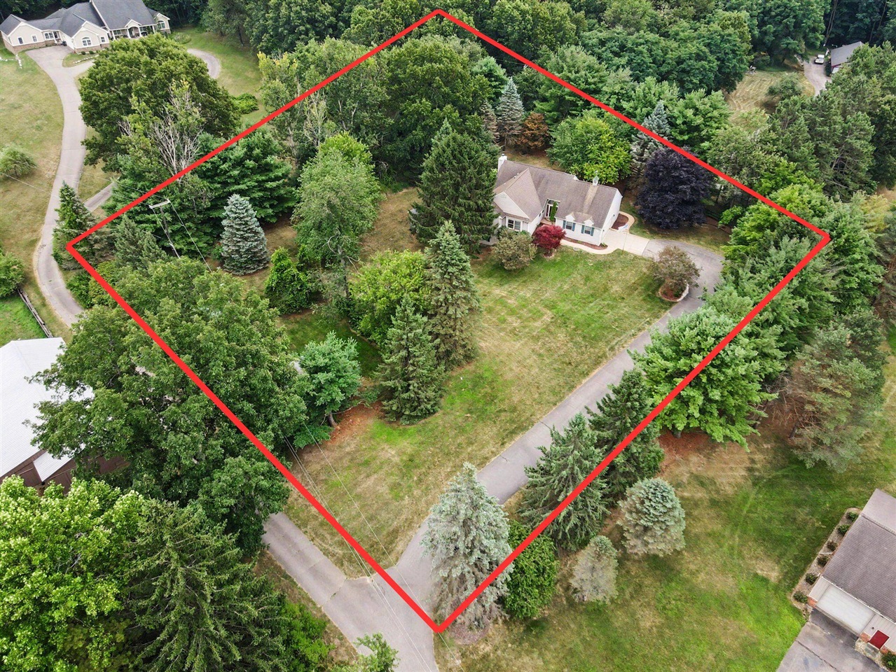 main property photo 26