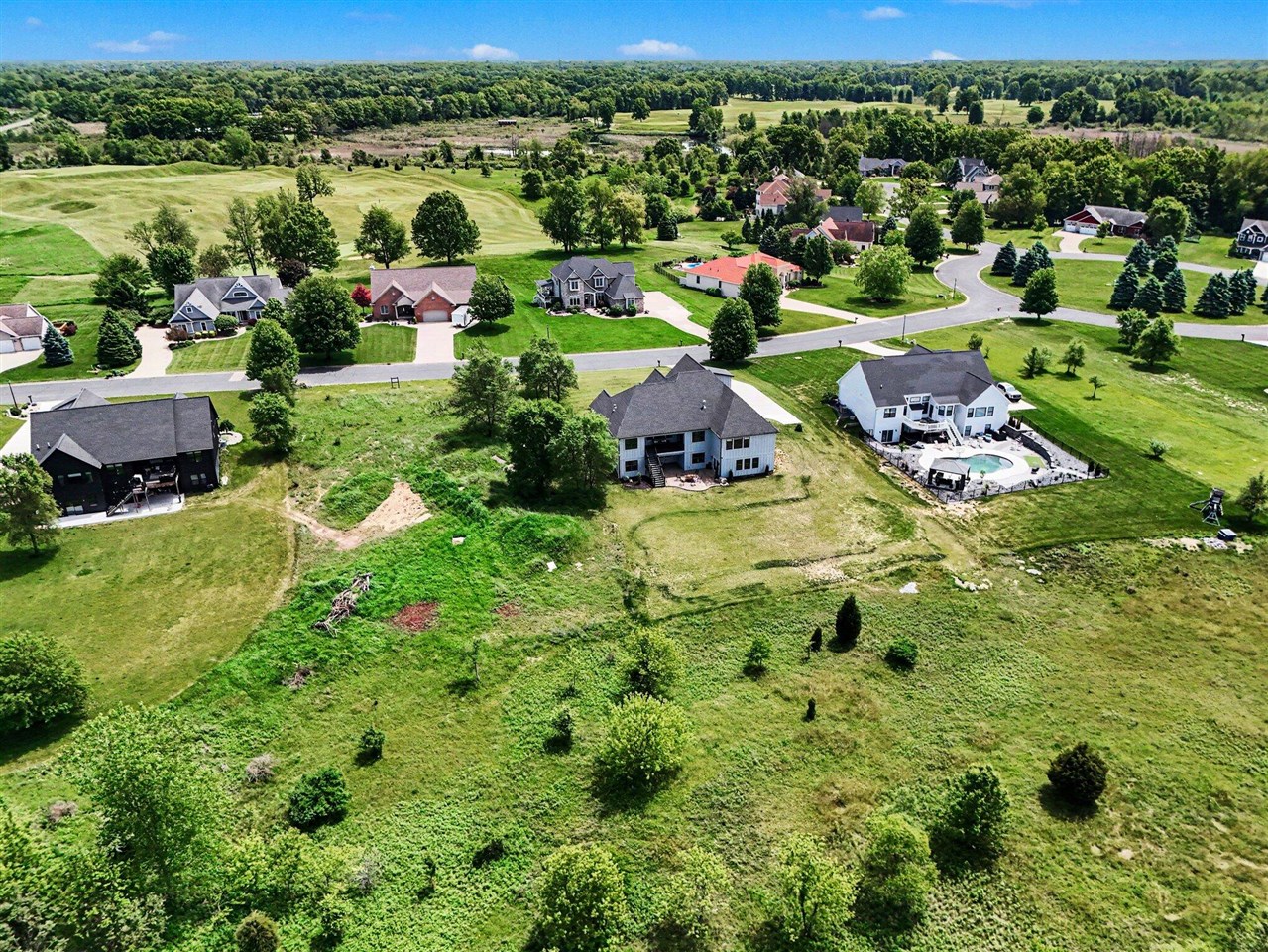 main property photo 45
