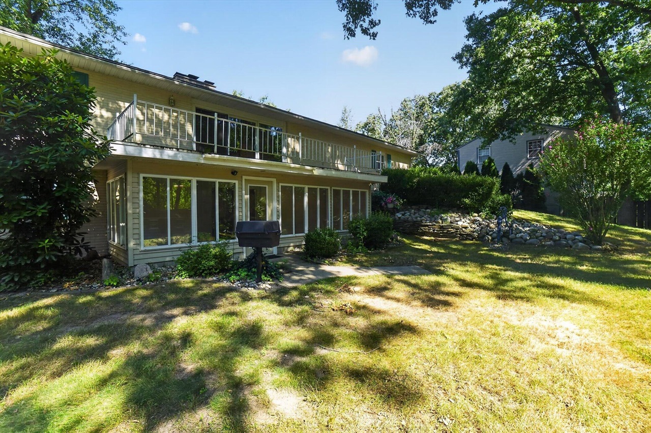 main property photo 59