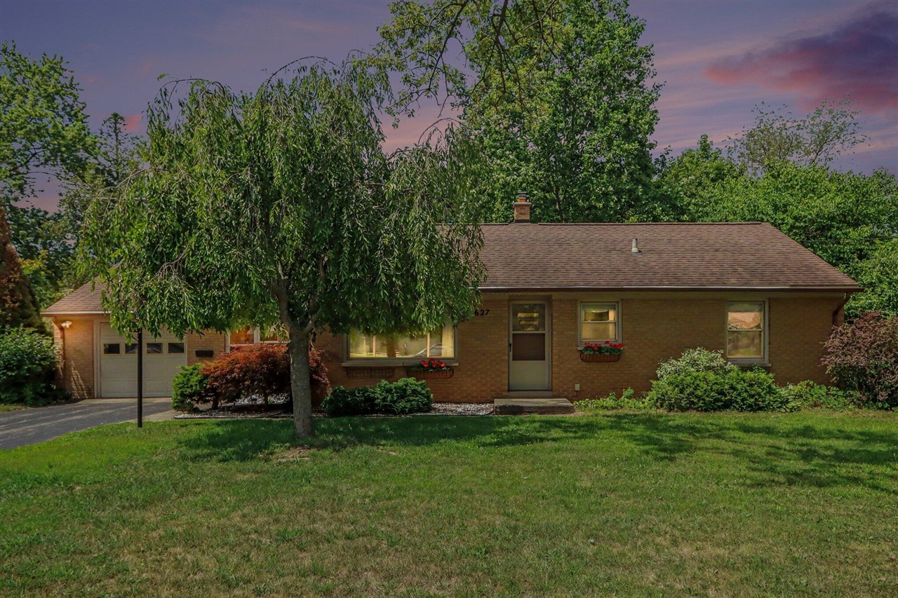 main property photo 20