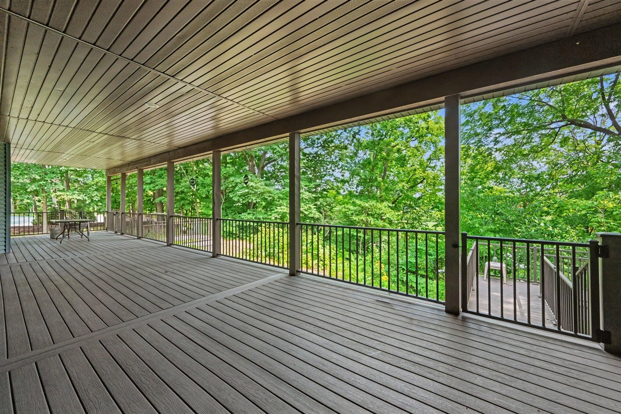 main property photo 39