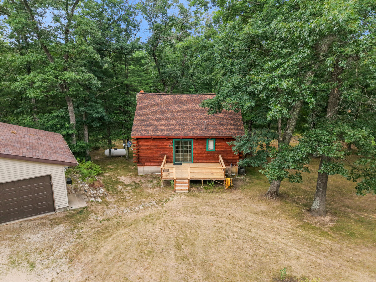 main property photo 22