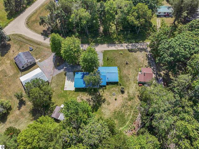 main property photo 43