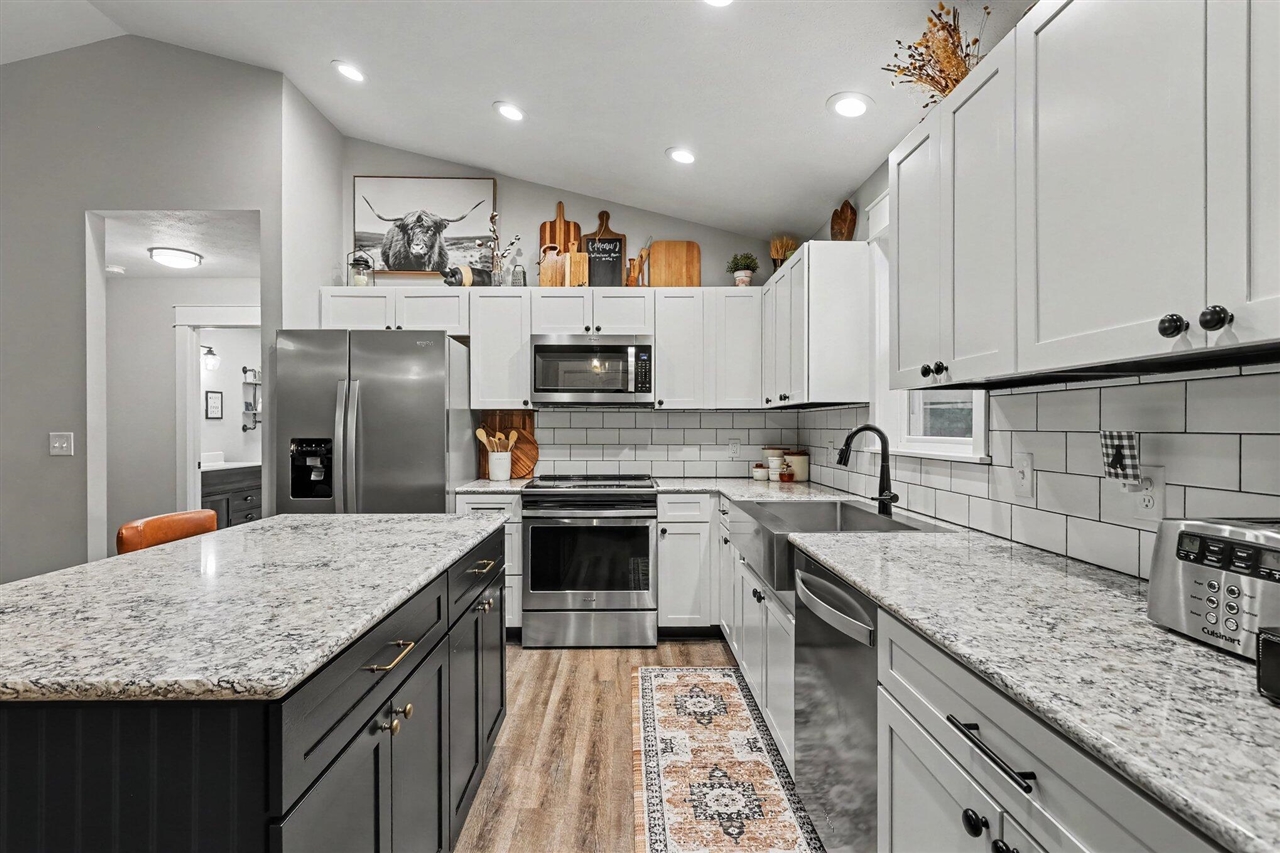 property viewer photo 8