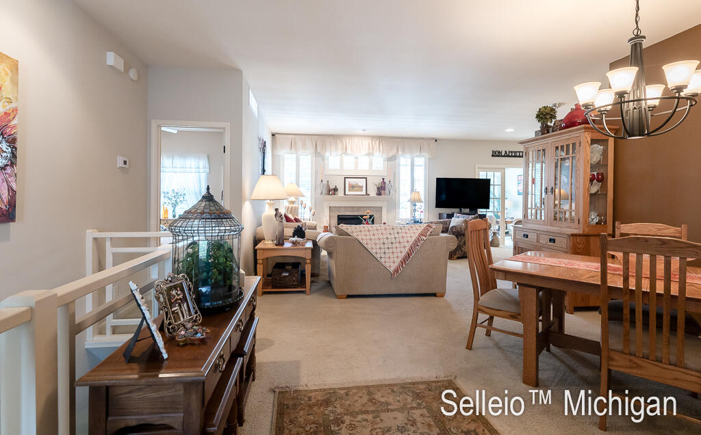 property viewer photo 7