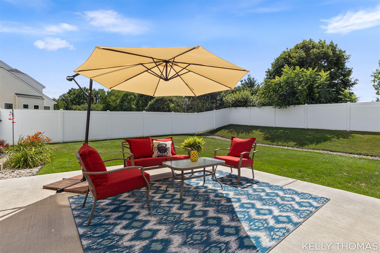 main property photo 74