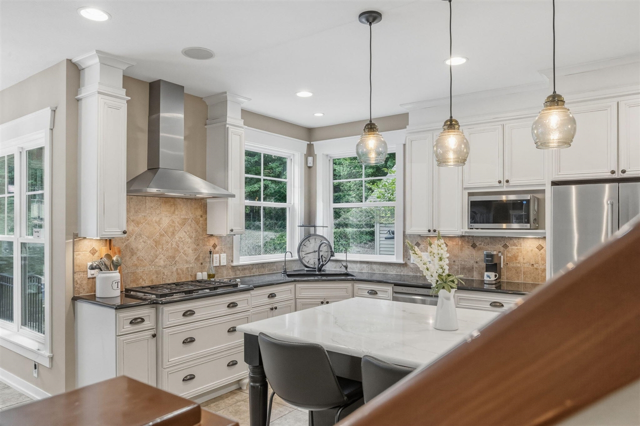 property viewer photo 67