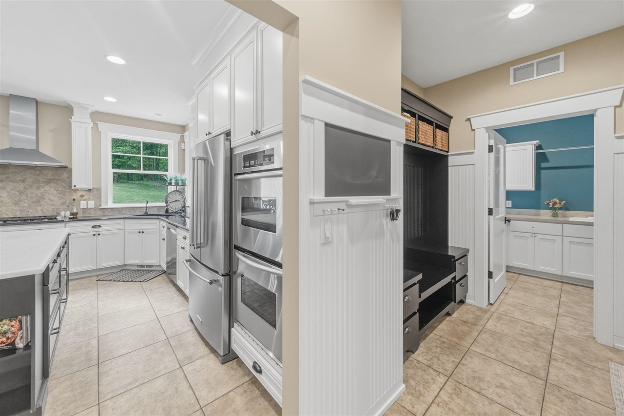property viewer photo 69