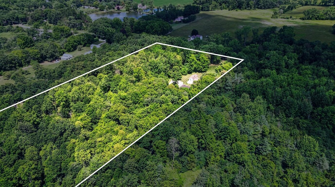 main property photo 45