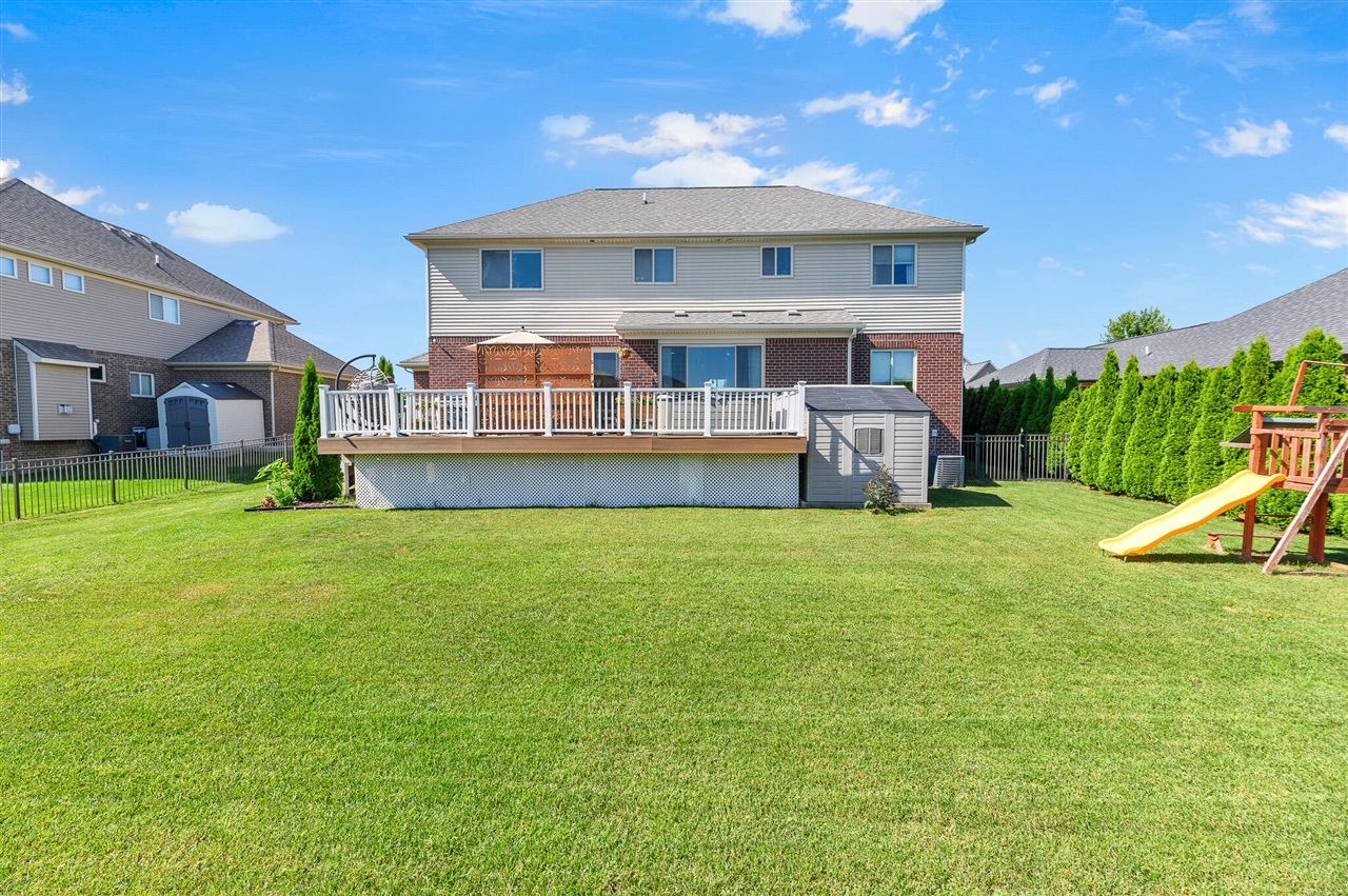 main property photo 5