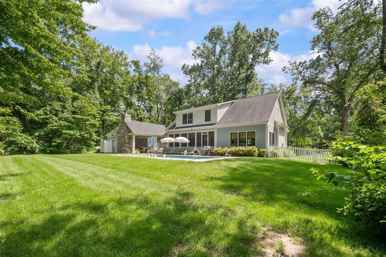 main property photo 57