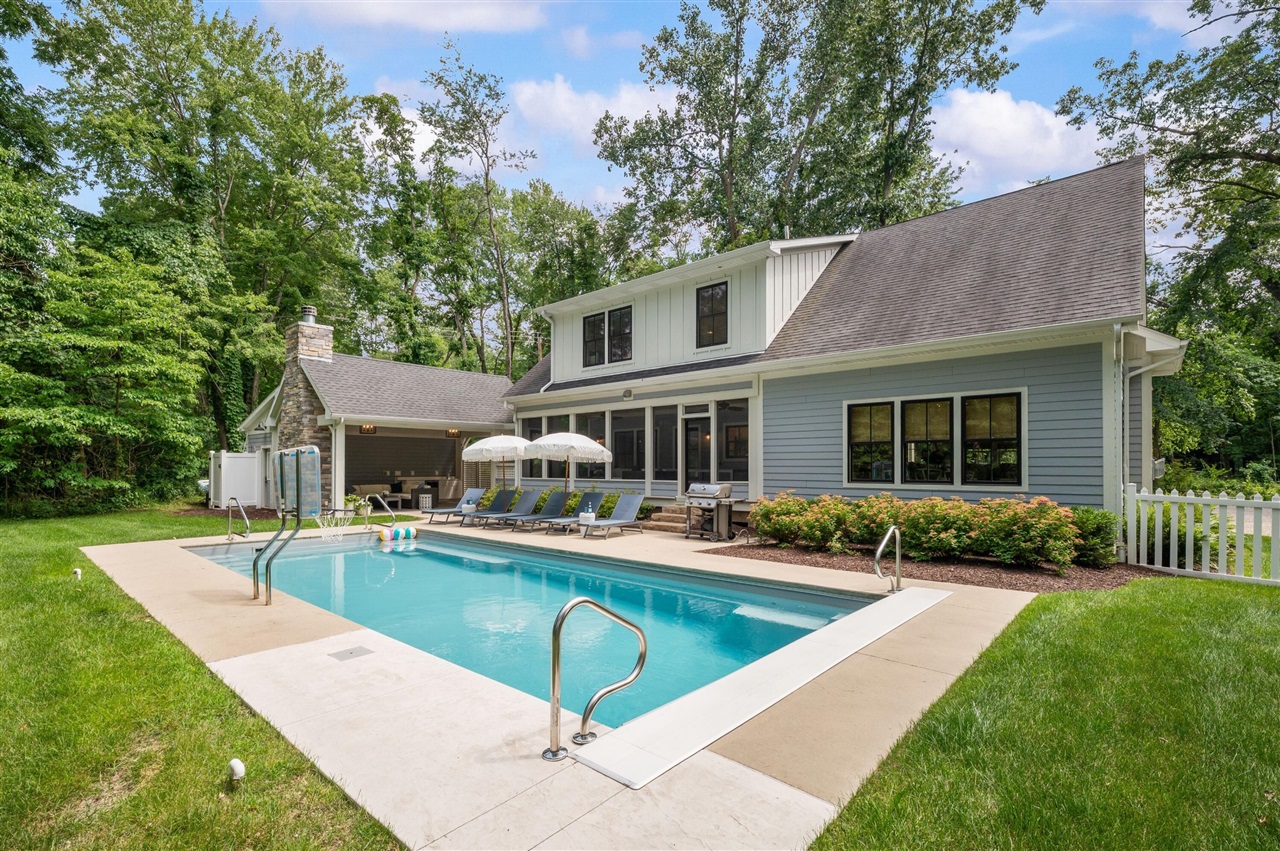 main property photo 58