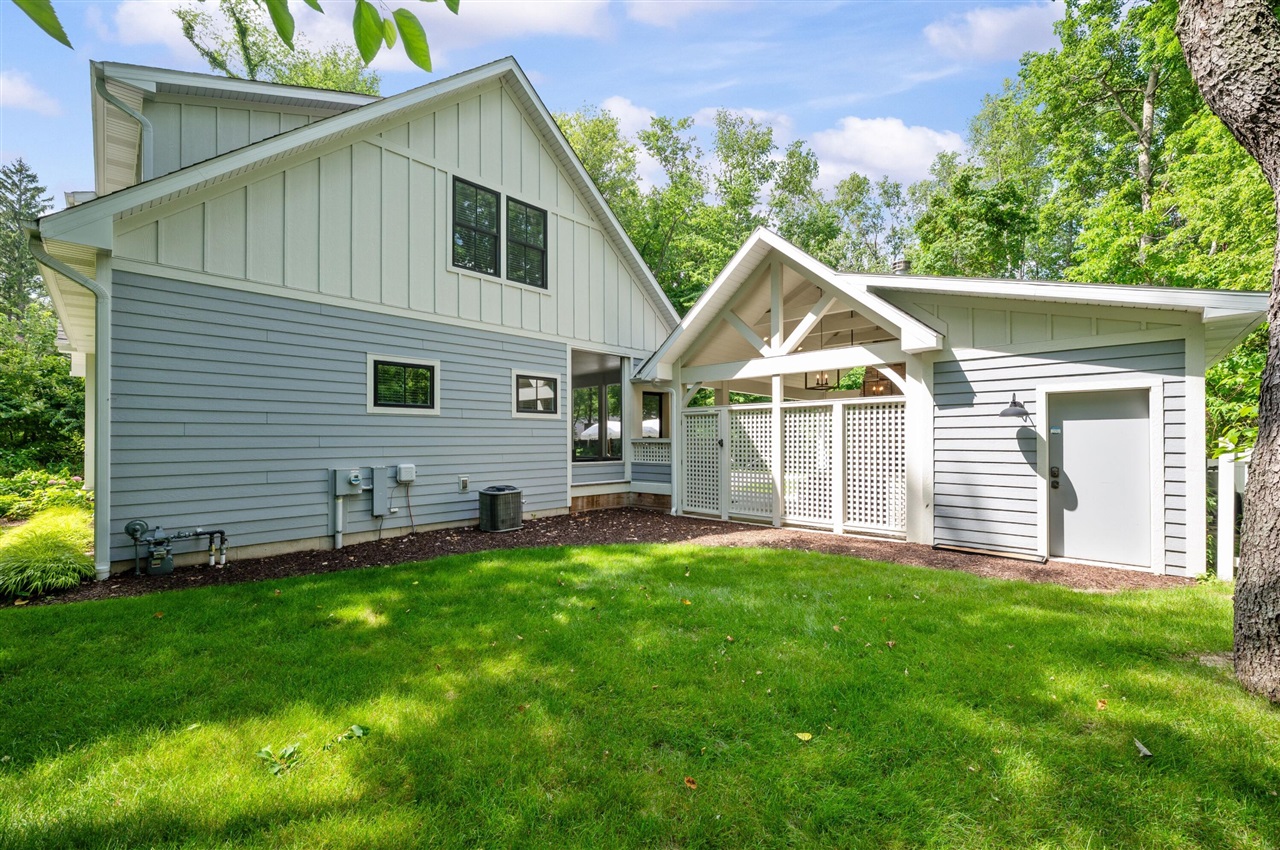 main property photo 65