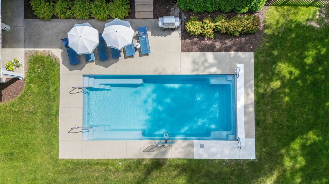 main property photo 68