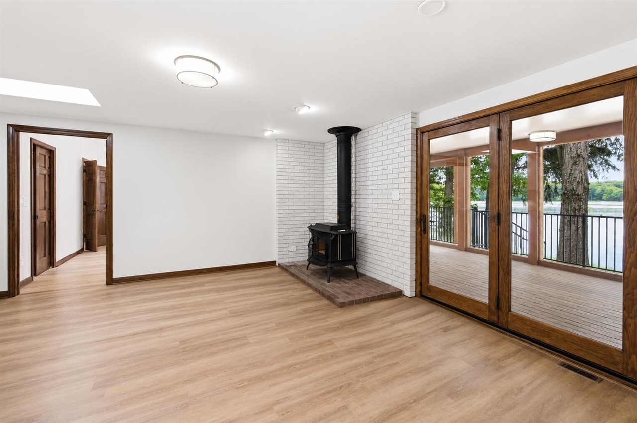 main property photo 73