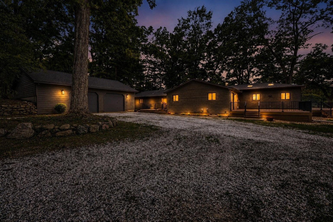 main property photo 96