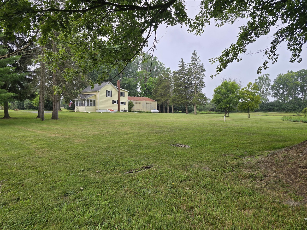 main property photo 4