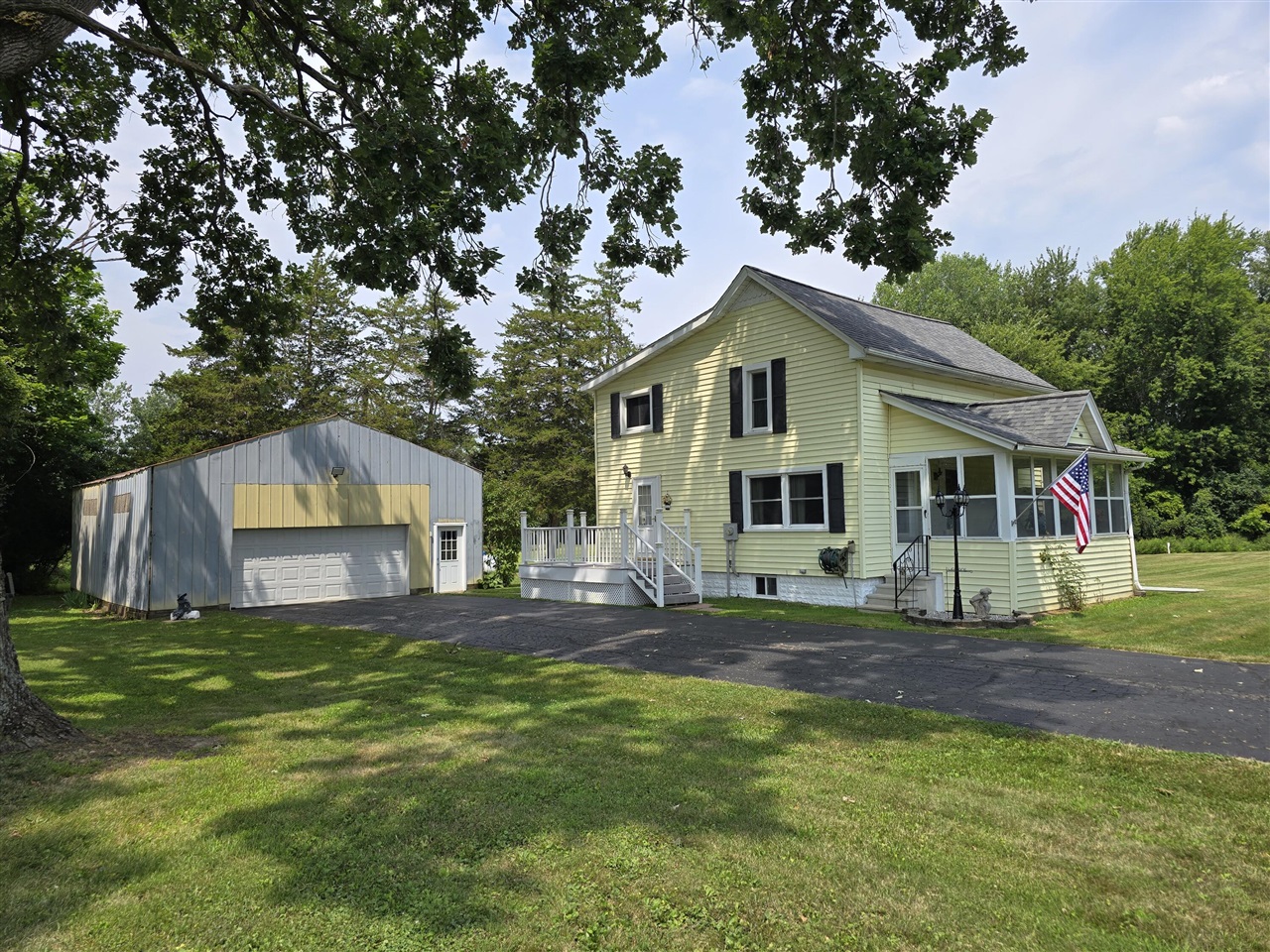main property photo 6
