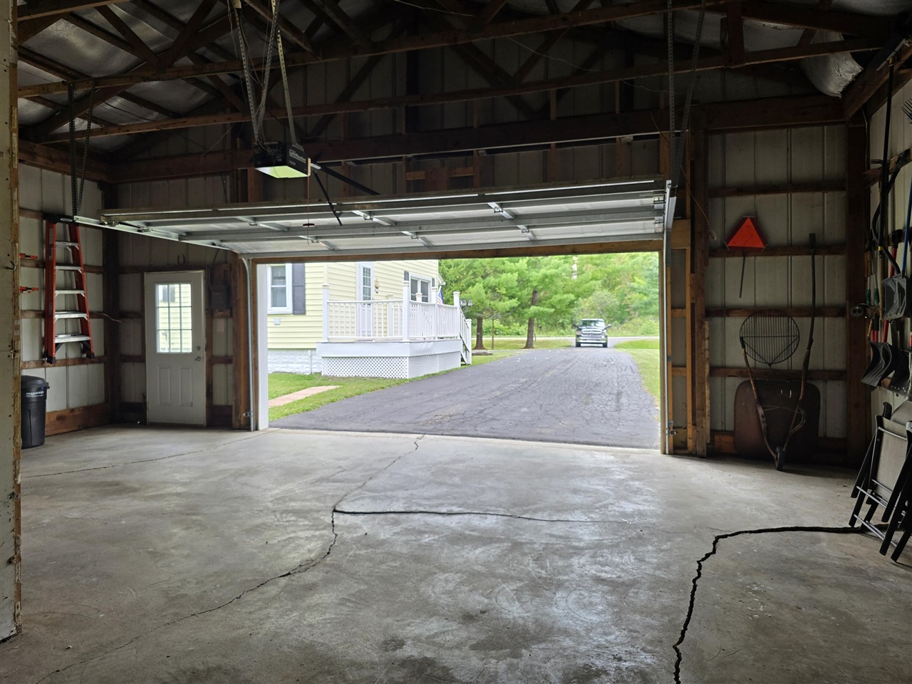 main property photo 80
